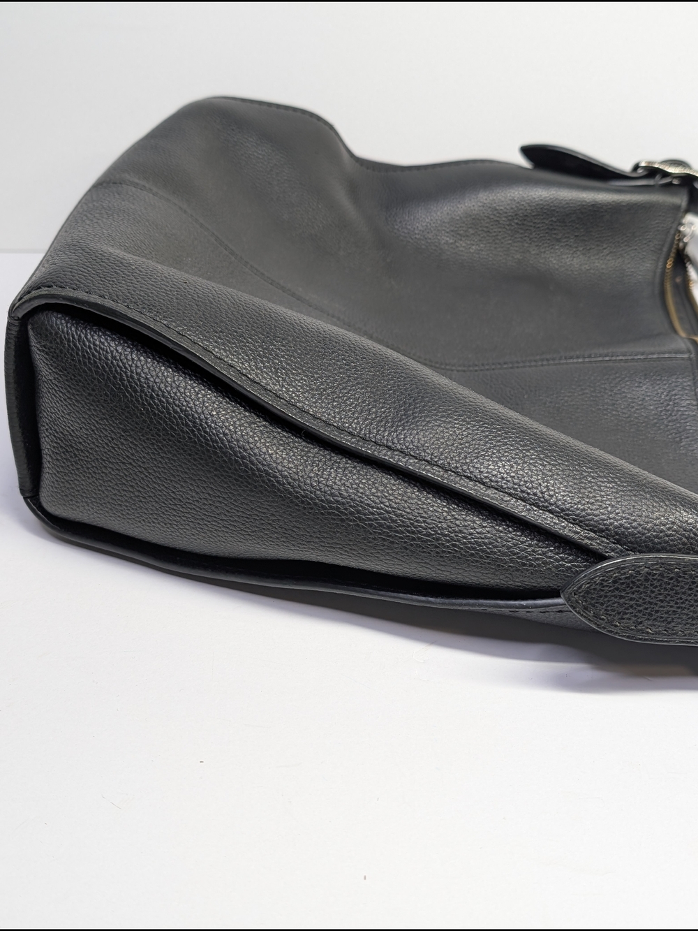 Coach 21378 Black Pebbled Leather Dufflette Crossbody Shoulder Bag Purse - Picture 8 of 11